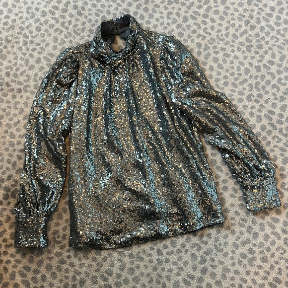 GUC Anthro Sunday in Brooklyn Luna Sequin blouse - Picture 3 of 14